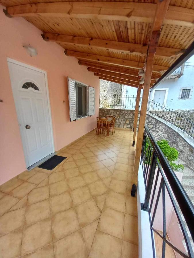 Gkoros House Old Town Villa Himare Eksteriør bilde